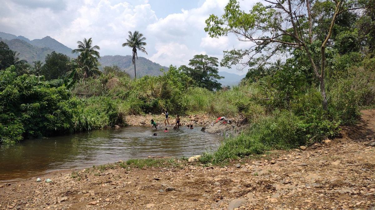 Volunteer experience in rural Cambodia